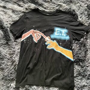 Old navy E.T. Graphic tee
